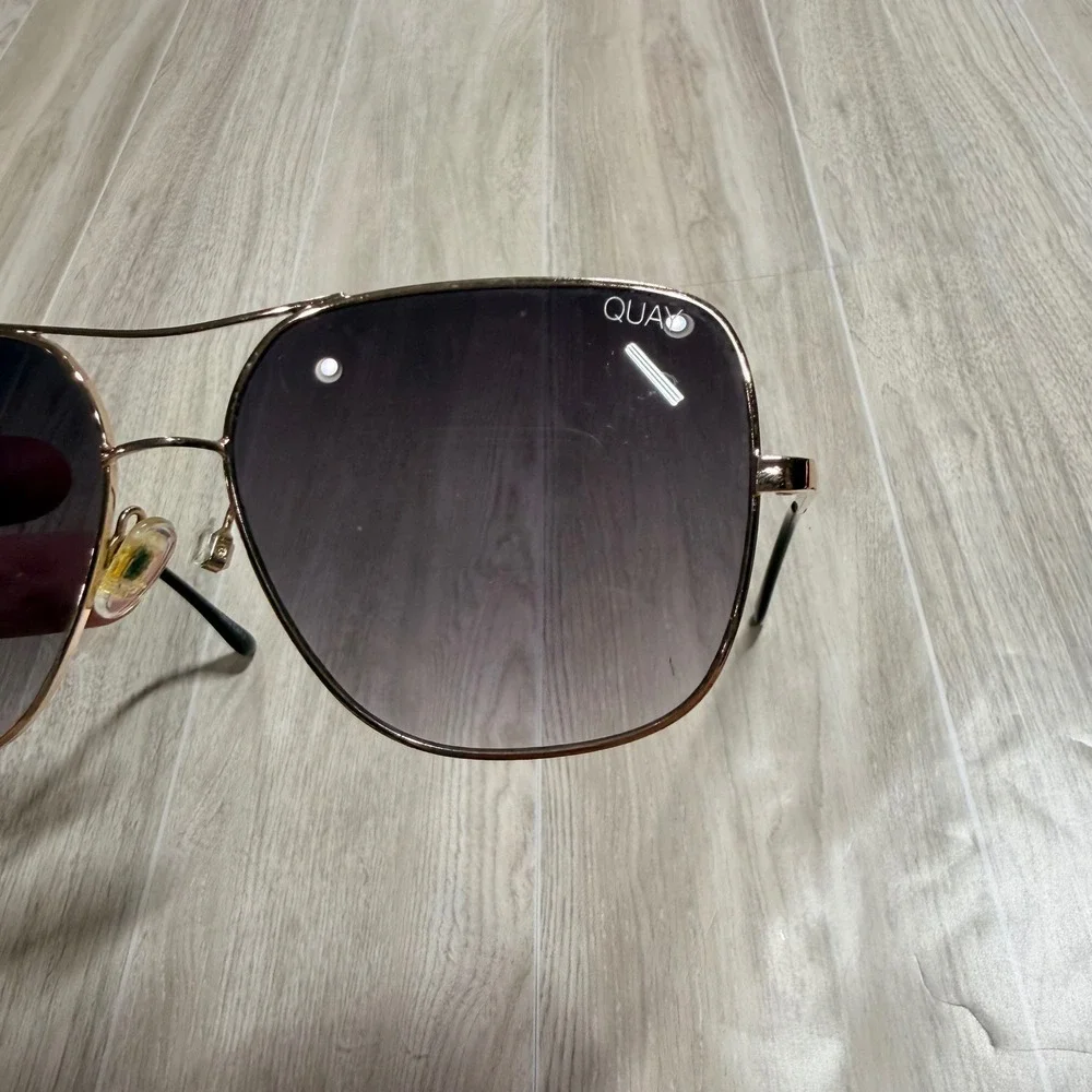 Quay Australia‎ Stop and Stare Gold Aviator Sunglasses Purple Gradient Lens 126